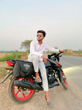 Mr Kaifu, 20, India