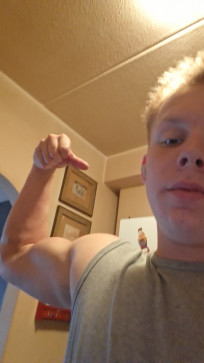 Ho Pik, 18, Netherlands