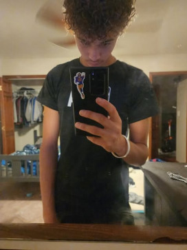 Kay, 18, United States