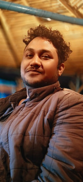 Rohit Pundir, 18, India