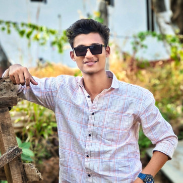 Ratan1711, 25, India