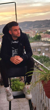 Nazim, 32, Algeria