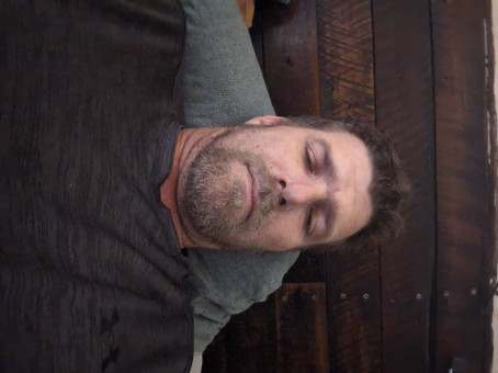 James, 40, Australia