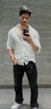 Sarang Singhania, 26, India