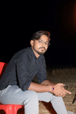 Pandey Shlok, 25, India
