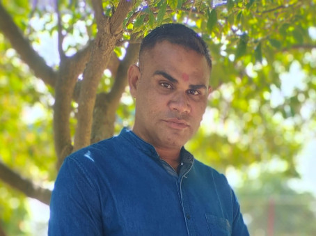 Rakesh Koitiya, 35, India