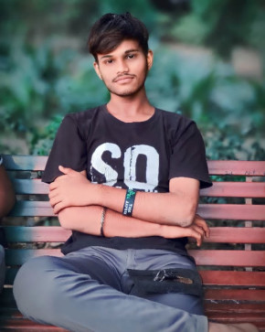 Kartik, 20, India
