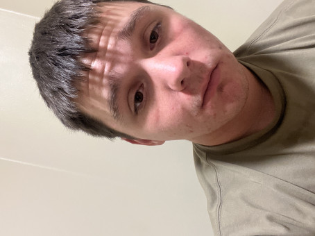 Dani, 18, United States