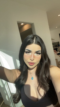 Mika, 18, United States