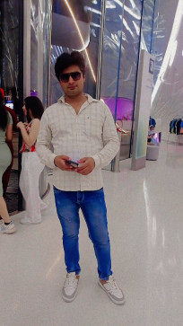 Viki, 24, United Arab Emirates