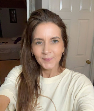 Mary Bary, 41, United States
