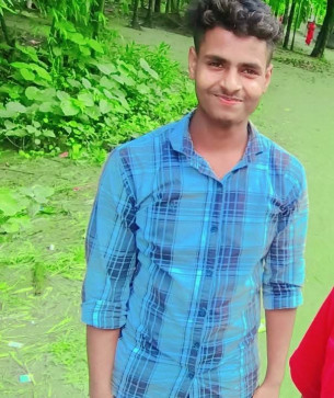Amzad, 19, India