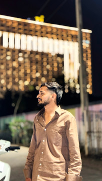 Dhruval Prajapati, 18, India