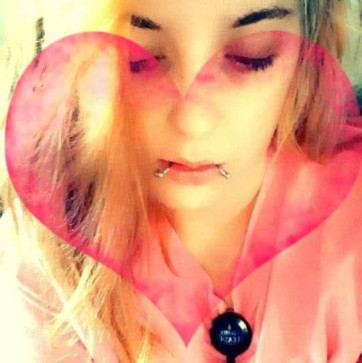 Victoria Ryan, 32, United States