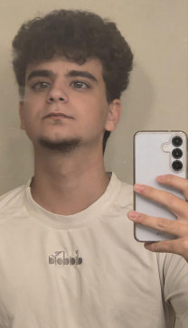 Lilmo744, 18, Canada