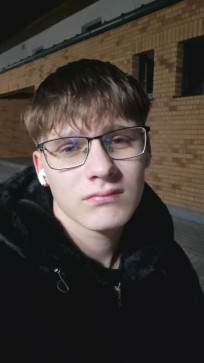 Patrik Csiilag, 18, Hungary