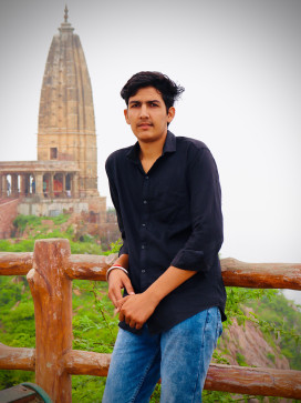 Amit, 19, India