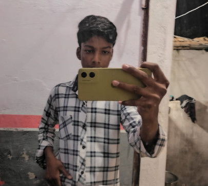 Sunny Video, 18, India