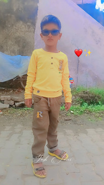 Yashsaini, 18, India