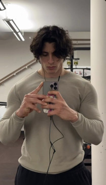 Noah 30United State, 23, India