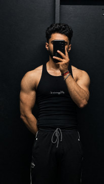 SHASHANK SAXENA