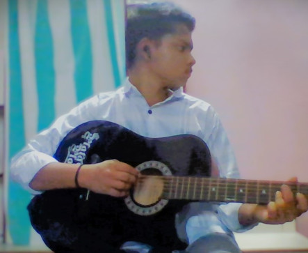 Md Saqib Kalburgi24, 18, India