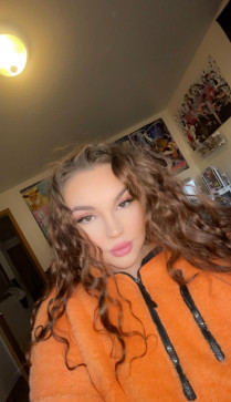 Emily Ross, 24, United States