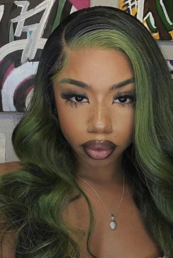 Lauren, 18, United States