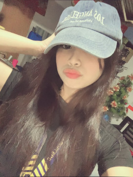Iya, 18, Philippines