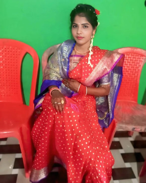 T_k_s ___boy, 25, India