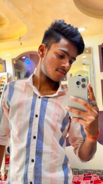 Akshay Soni, 23, India