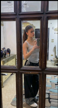 Meen Hayeg, 23, Egypt