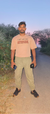 SONU PRAJAPATI, 20, India