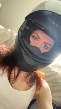 Nicole, 18, United States