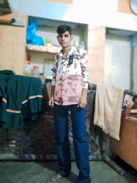 Rinku Prajapat, 18, India