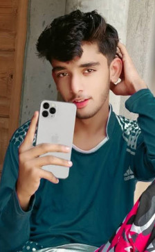 Zaya Sekh, 22, India