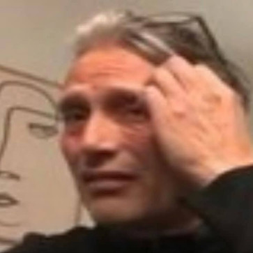 James, 18, Philippines