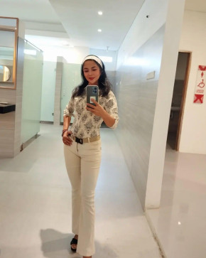 Madelyn, 35, United States