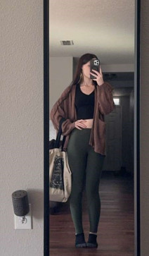 MARRYSA, 21, United States