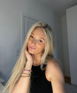 Emily, 18, United States