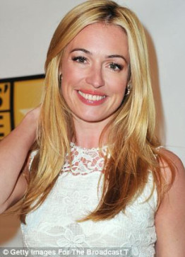 Shakira, 35, United Kingdom