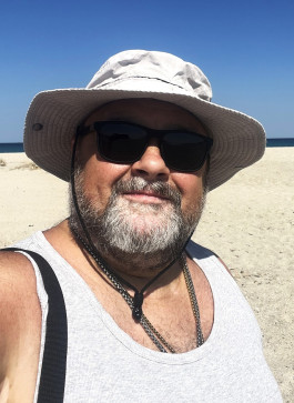Gio, 57, Romania
