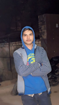 Yusufabbas, 18, India
