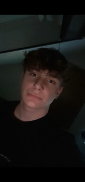 Selim Jarbini, 19, Germany