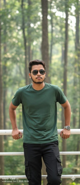 Amit, 19, India