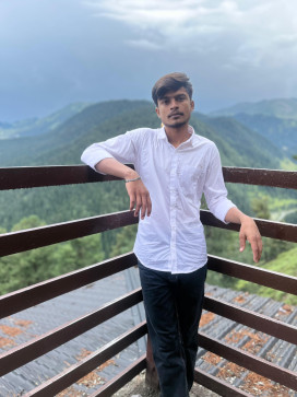 Bhuwan Singh Rajawat, 18, India