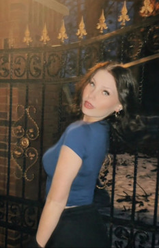 Amanda, 19, United States