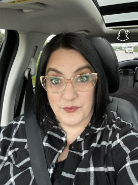 Eva, 42, United States