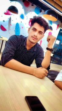 Dhruva, 22, India