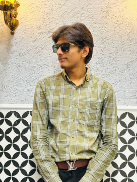 Chanveer Sandhu, 20, India